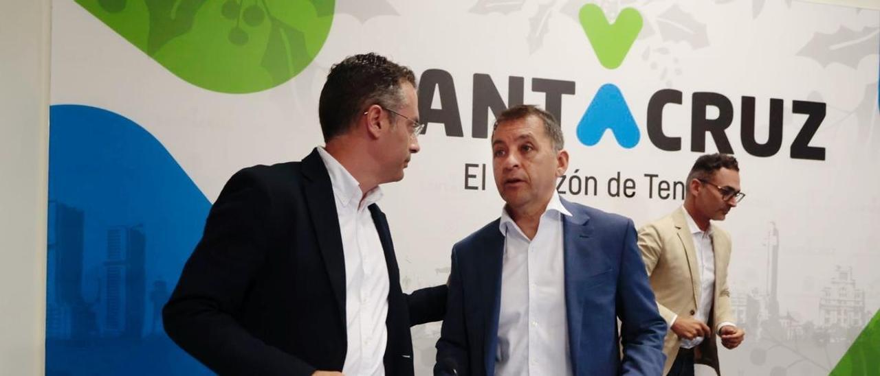 Carlos Tarife, candidato del PP a la Alcaldía de Santa Cruz, y José Manuel Bermúdez, candidato de CC y actual alcalde en funciones.