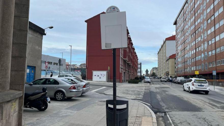 Nueva parada de bus en la estación provisional de tren de A Coruña