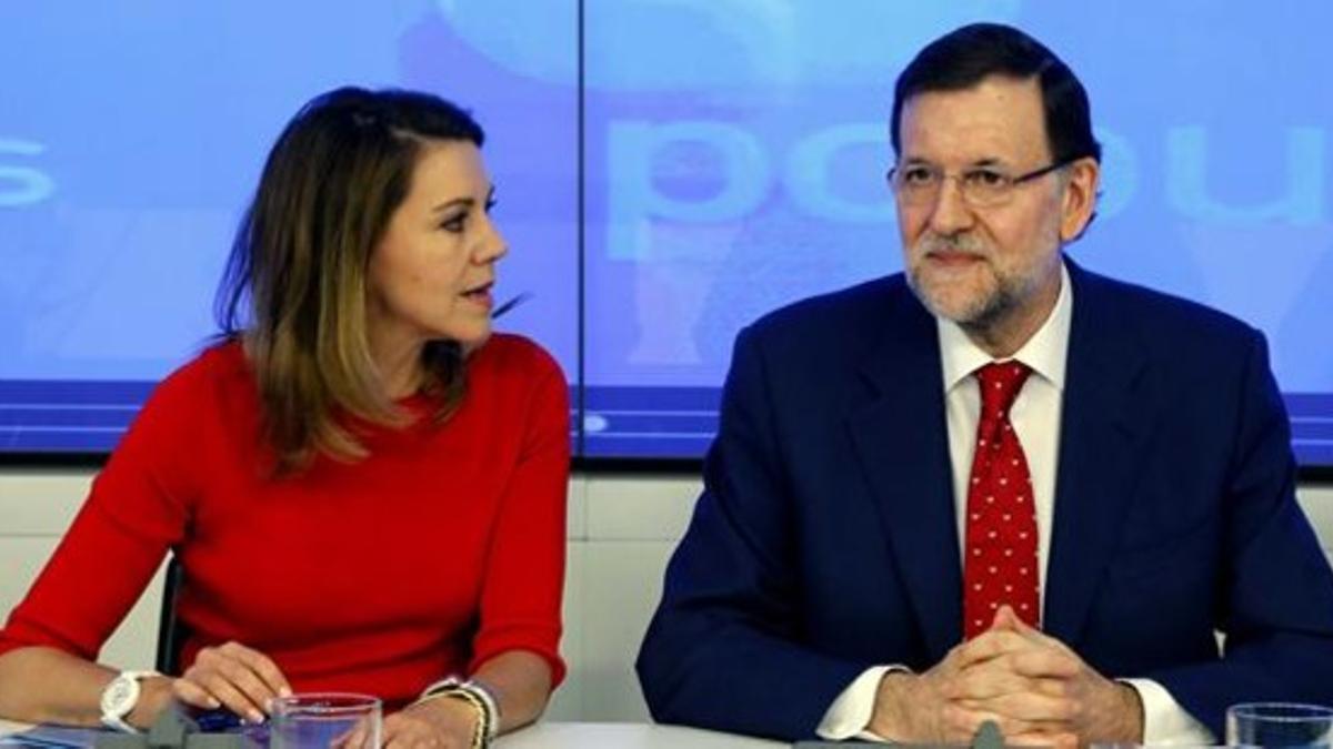 María Dolores de Cospedal y Mariano Rajoy, en un comité ejecutivo del PP.