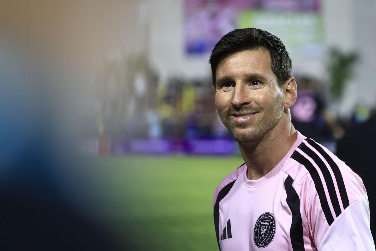 Leo Messi, en el calentamiento previo al amistoso entre Independiente del Valle y Inter Miami
