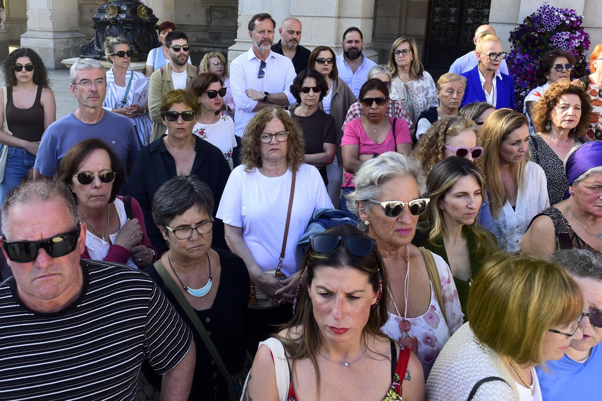 Clamoroso silencio en A Coruña por el crimen machista en la Sagrada Familia