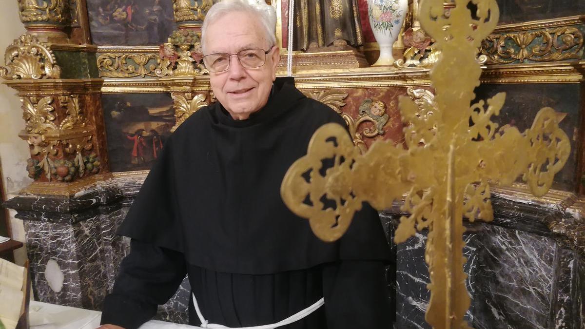 Misas en alemán en Mallorca: un mallorquín celebra eucaristías traducidas cada domingo en Artà