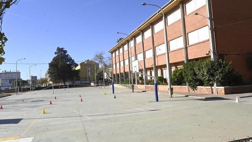 El alcalde de Vila-real tacha de "parche inaceptable" la asignación a tiempo parcial de un profesor de apoyo a un escolar con discapacidad