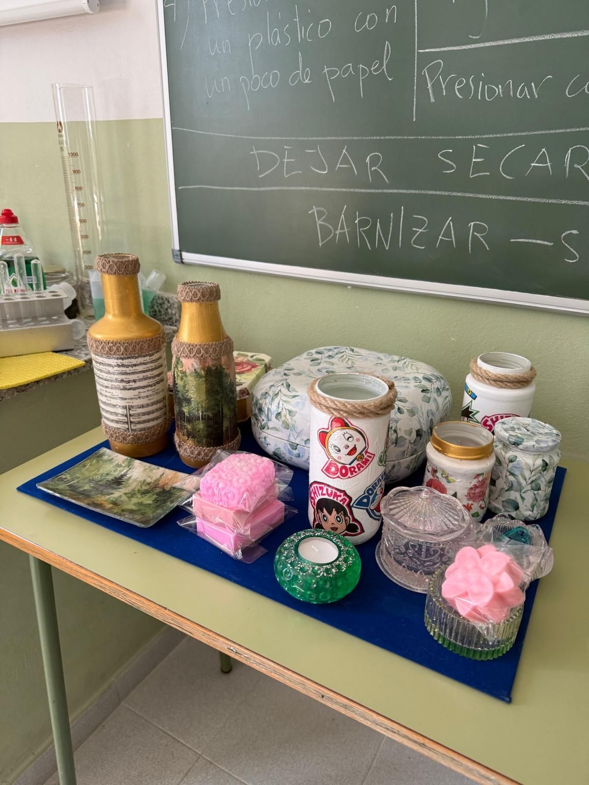 En imágenes: El instituto Arzobispo Valdés-Salas celebra sus terceras jornadas culturales