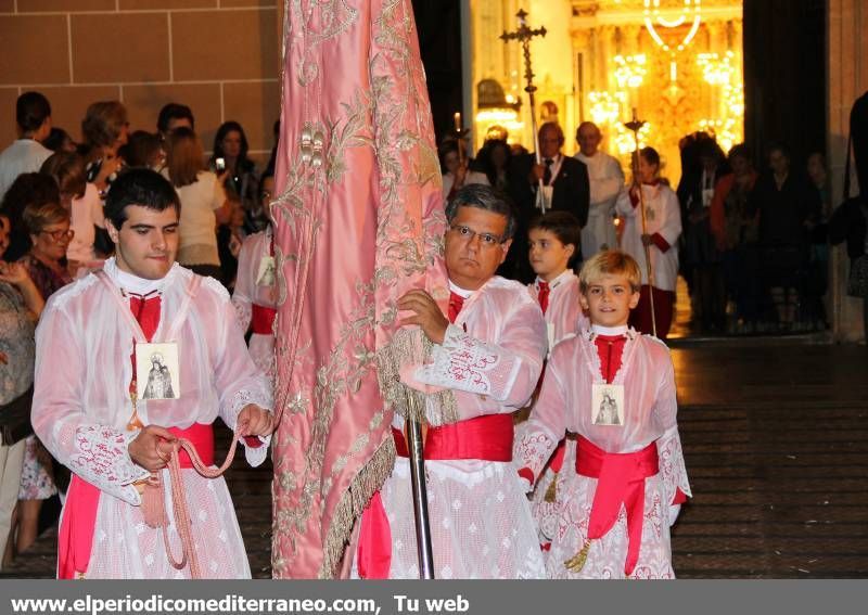 GALERIA FOTOS: Procesión de las Rosarieras en Vila-real