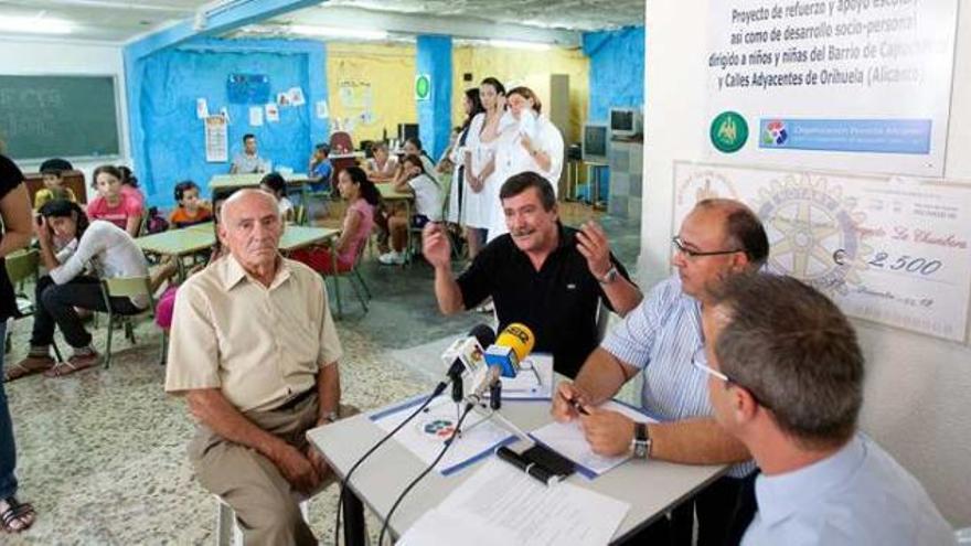 Doble inspección policial en un día a la asociación que criticó al tripartito