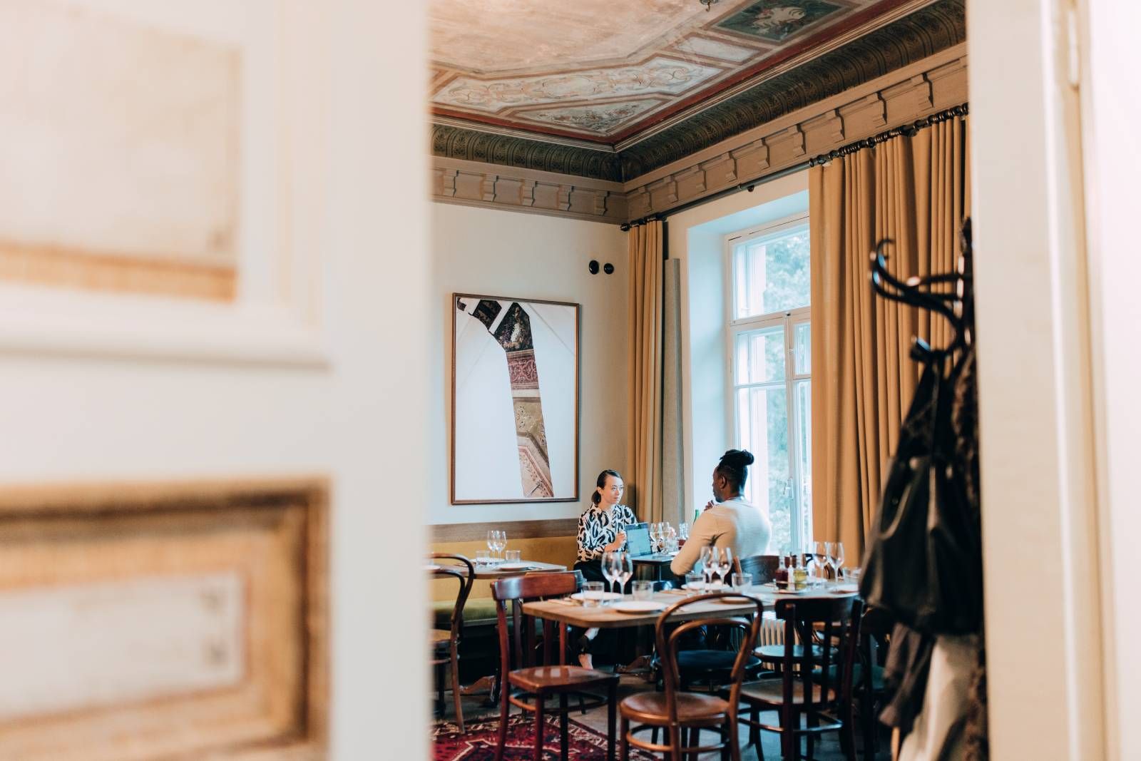 Interior del Restaurante Elm.