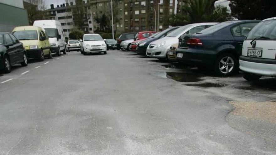 Baches en un aparcamiento municipal