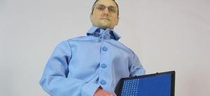 L’analista de la NSA, acusat d’espionatge, té la seva rèplica de plàstic.