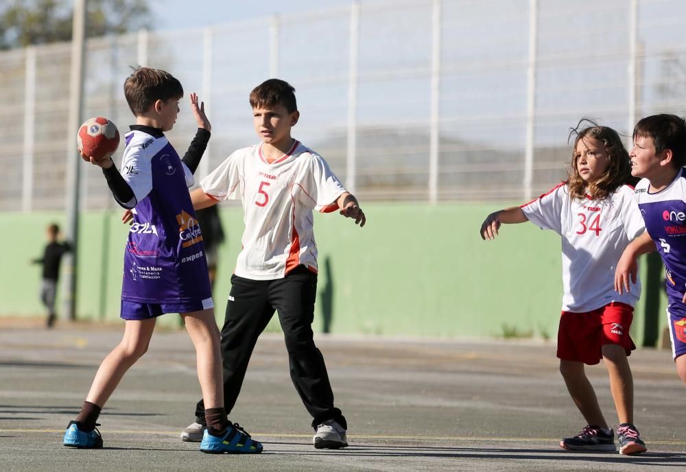 Un centenar de jugadores participan en la diada de promoción alevín celebrada en Sant Jordi