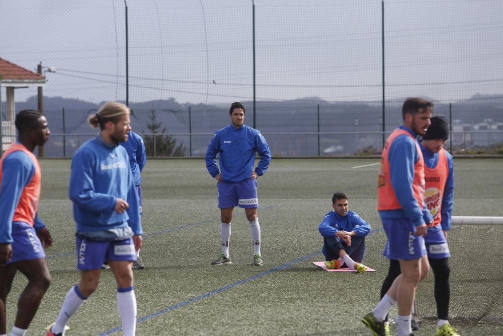 Entrenamiento del Real Avilés en Miranda