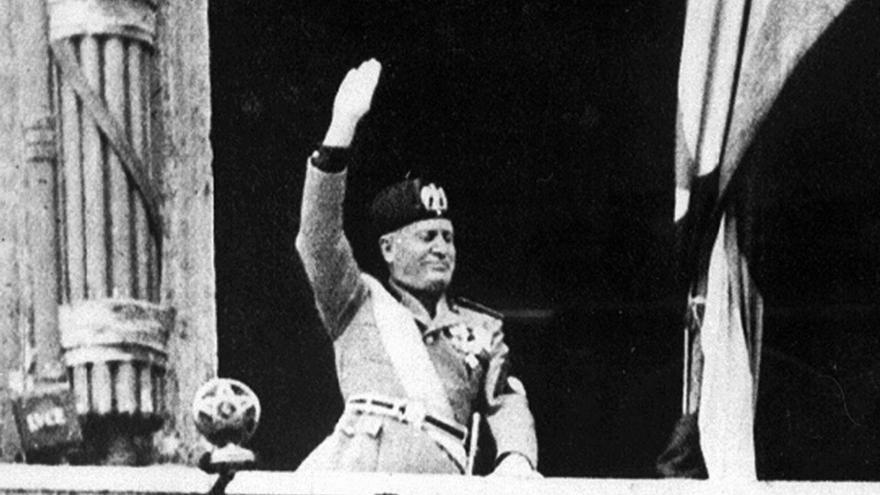 Benito Mussolini, primer modelo del culto a la personalidad en el siglo XX.