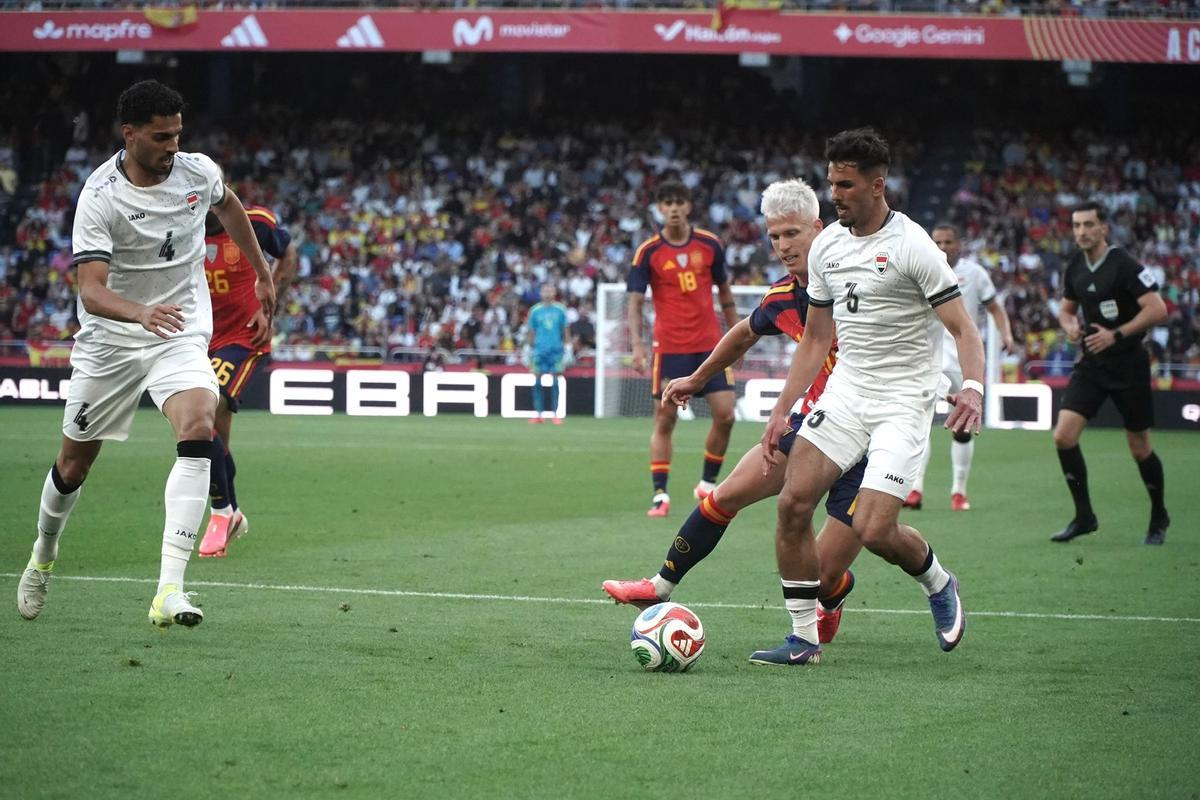 1-1 | España se conforma con un empate plomizo ante Irak en Riazor