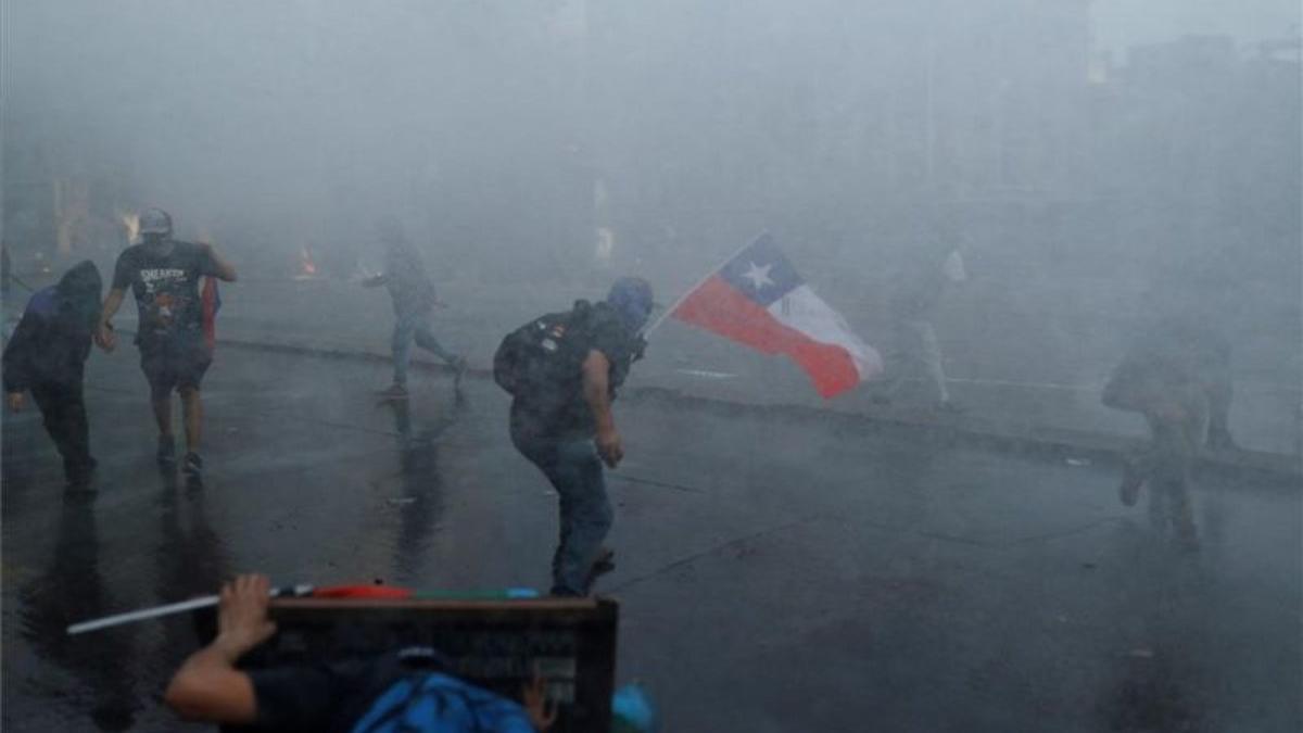 chile-protestas-humo