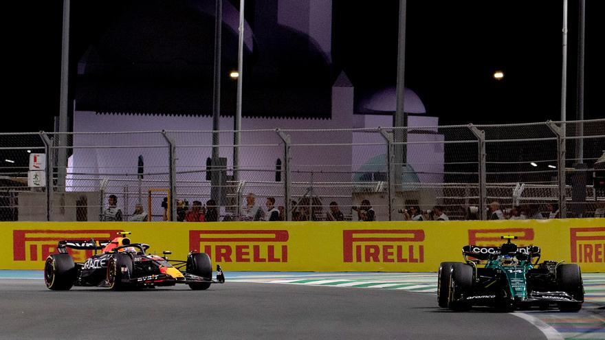 La estrategia de Aston Martin para que Alonso de caza a los Red Bull