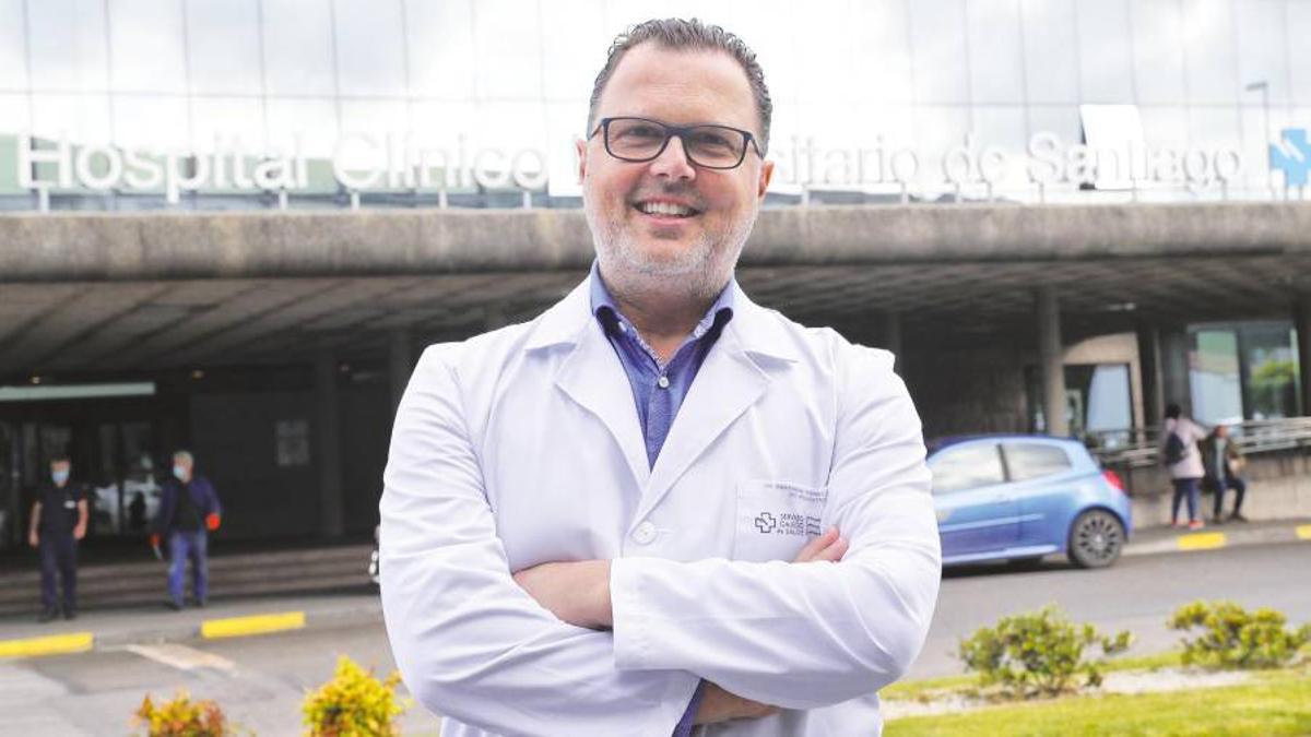 FEDERICO MARTINÓN. El reconocido doctor en Pediatría e investigador clínico lidera la agrupación que presenta el Sergas.