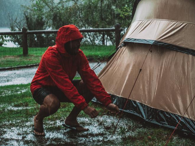 Inclemencia meteorológica en un camping