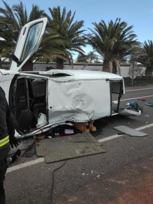 Dos fallecidos en un accidente entre una moto y un vehículo en Lanzarote