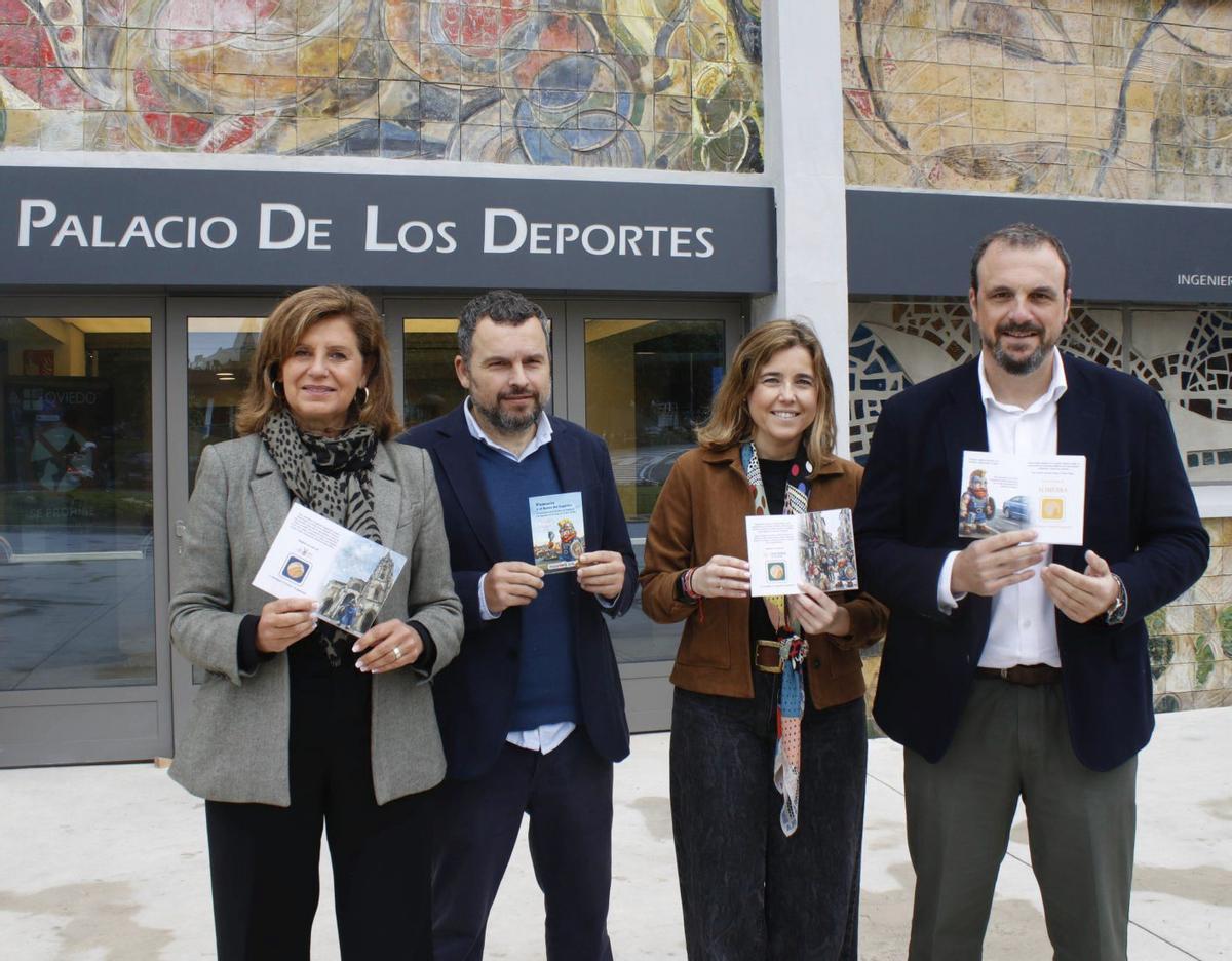 Conchita Méndez, Fernando García, Nuria Meana y Pelayo Coyantes, ayer en el Palacio de los Deportes.  |