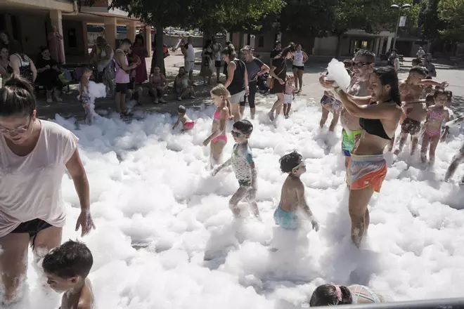 Busca't a les fotos de la Festa de l'Escuma a La Balconada