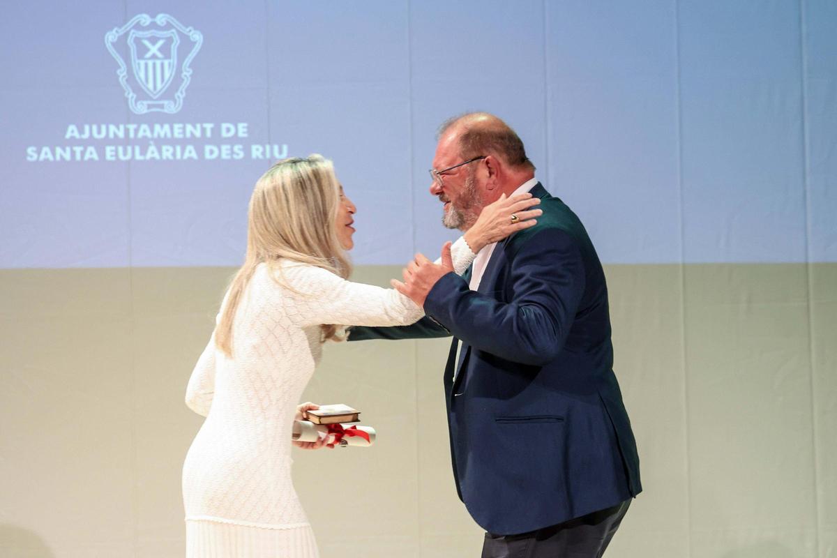 Premios Xarc y Medalla de Oro de Santa Eulària Premios Xarc y Medalla de Oro de Santa Eulària