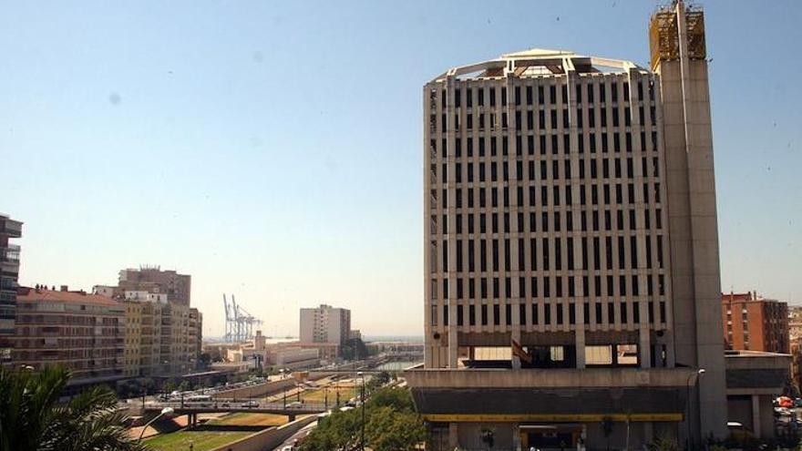 El emblemático edificio de Correos