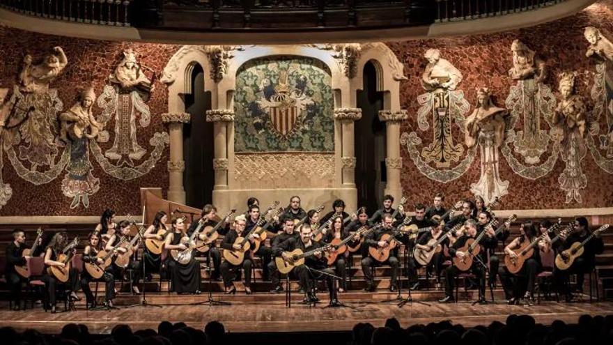 L’Orquestra de Guitarres de Barcelona desembarca a la Basílica de Castelló d&#039;Empúries el 19 d&#039;agost
