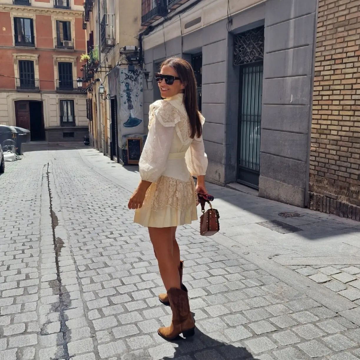 La blazer más original del otoño es 'made in Spain' y está en el armario de  Paula Echevarría - Woman