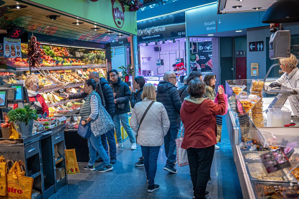 Mercado de Sant Antoni en el Eixample, Barcelona.
