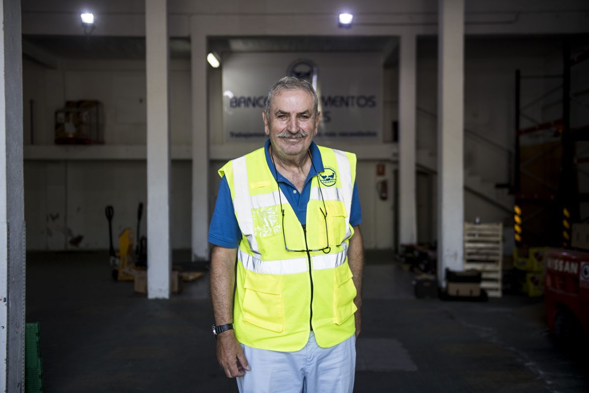 Fotogalería | Una jornada de trabajo en el Banco de Alimentos de Cáceres