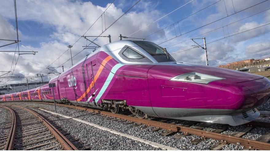 Renfe reprogramarà tota l&#039;oferta d&#039;AVE, Llarga Distància i Avant i suspèn la posada en marxa de l&#039;Avlo