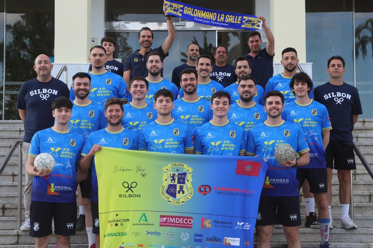 Componentes del equipo de balonmano de La Salle.