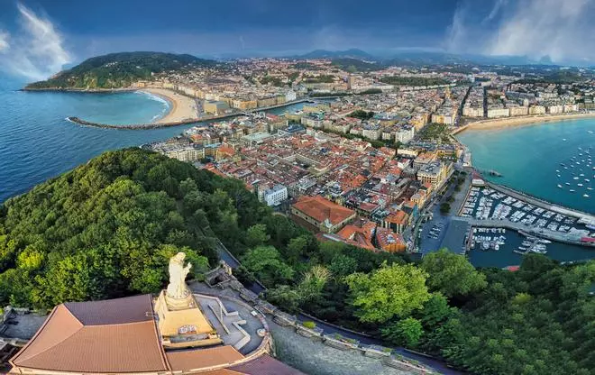 España se cuela en la lista de los 24 mejores destinos para viajar en 2024 gracias a esta ciudad