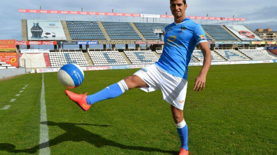 El equipo catalán deseaba renovar su contrato pero el jugador ha preferido la propuesta alicantina