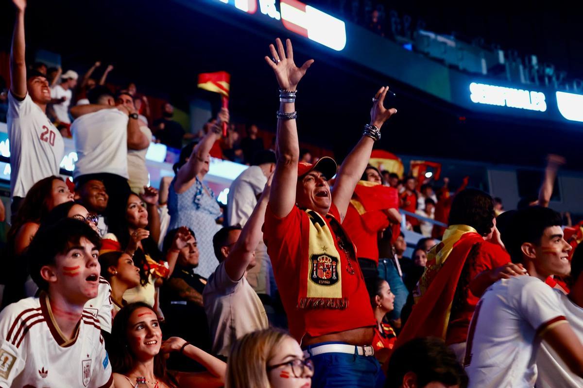 Así se ha vivido el Francia - España desde el Roig Arena