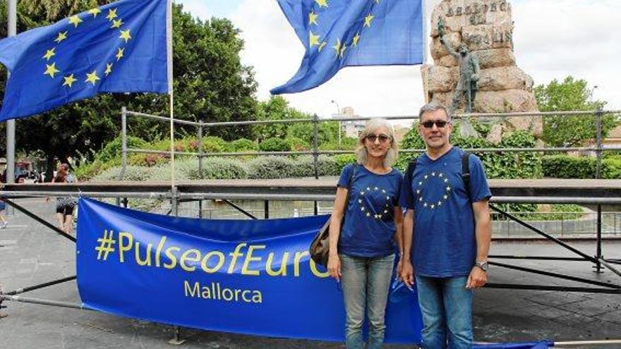 Mallorca zeigt Flagge für Europa