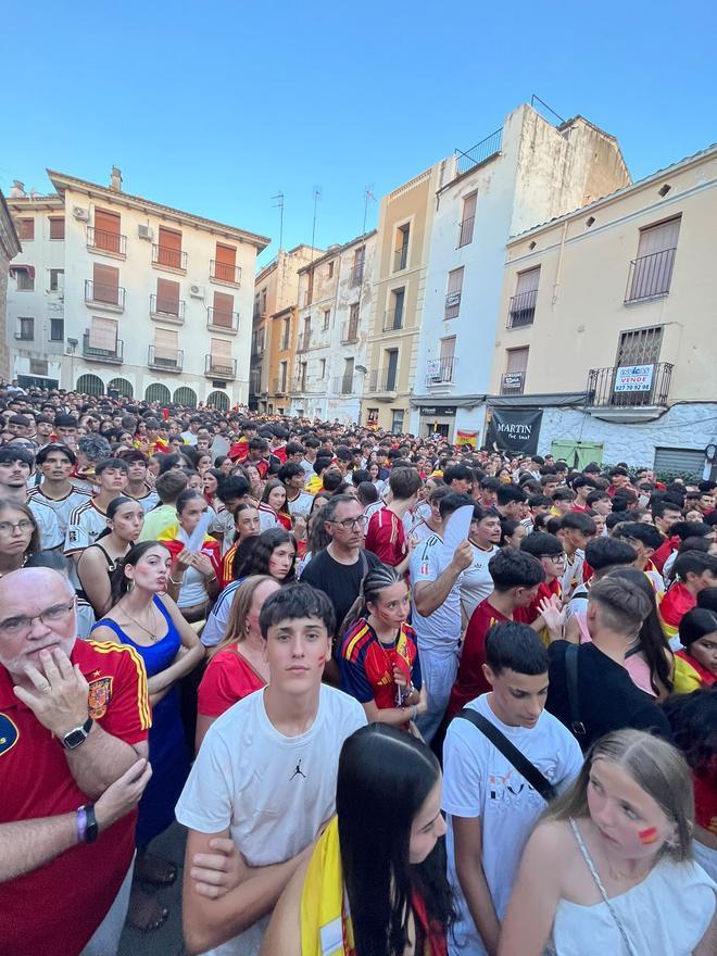 Fotogalería | Plasencia disfruta de la final desde la Plaza de San Martín