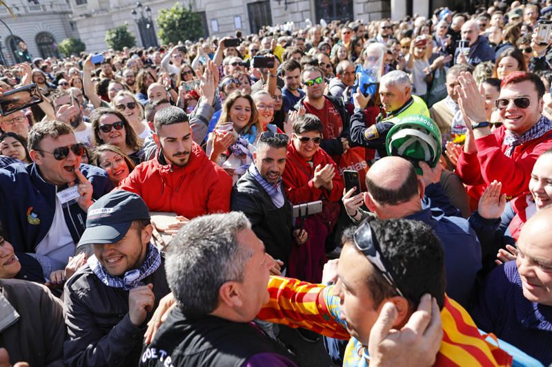 Búscate en la mascletà del 3 de marzo