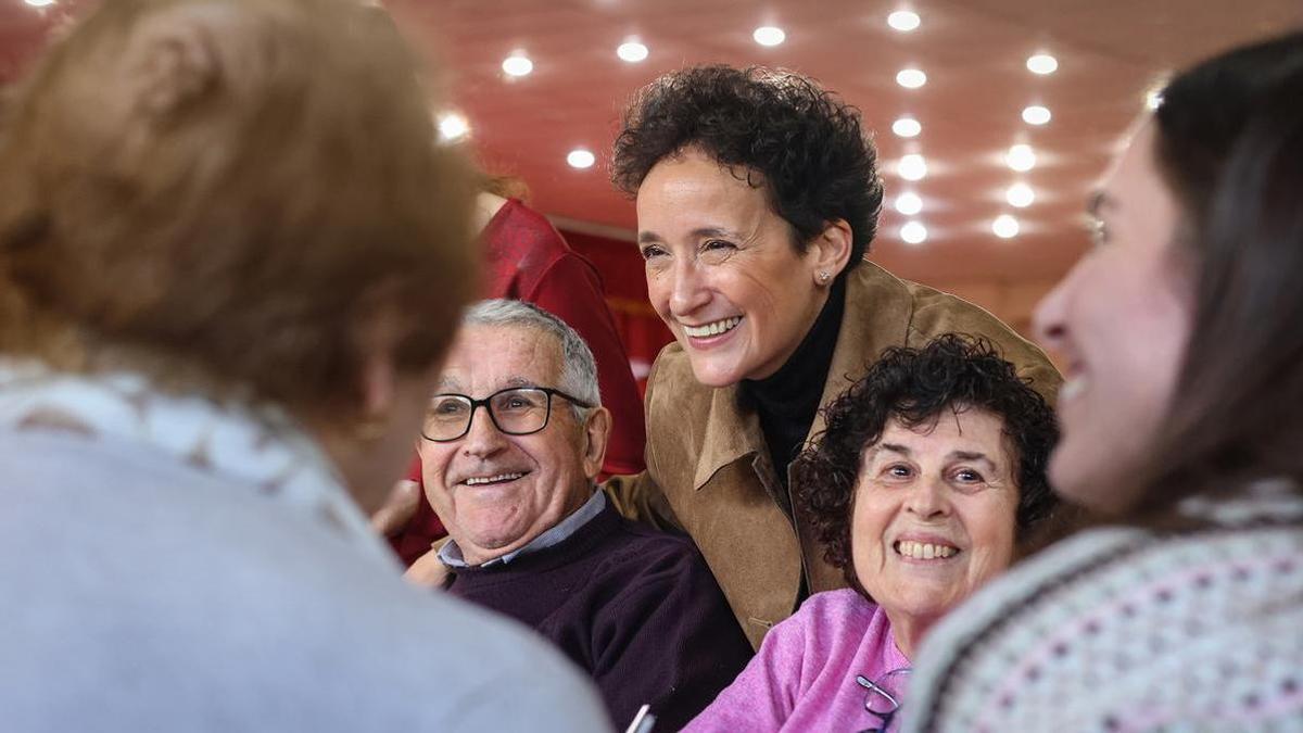 La alcaldesa de Onda, Carmina Ballester.