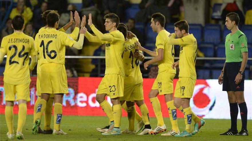 El Villarreal reacciona y sella su pase con un contundente 3-0