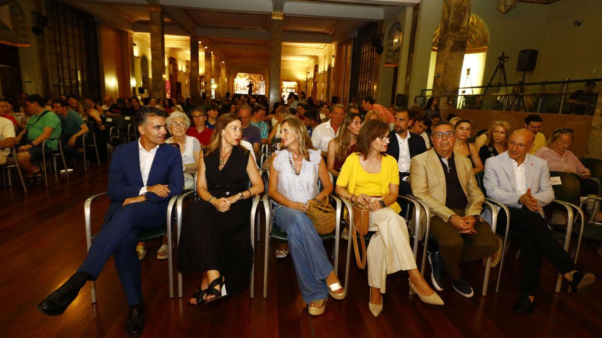 GALA DE PREMIOS MUJER Y DEPORTE EN CAJA RURAL DE ARAGON