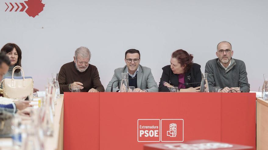 FOTOGALERÍA | Reunión de la Ejecutiva del PSOE este lunes en Mérida