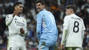 Los jugadores del Real Madrid Jude Bellingham, Thibaut Courtois y Fede Valverde.