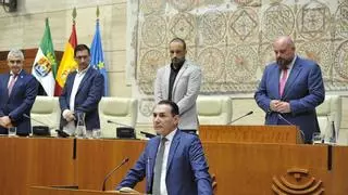 José María Saponi toma posesión como diputado en la Asamblea tras la salida de Kini Carrasco