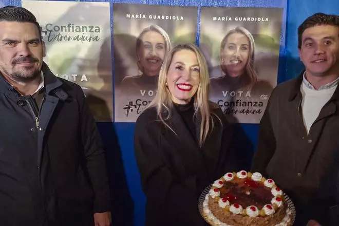 Fotogalería | Imágenes del arranque de la campaña electoral en Extremadura