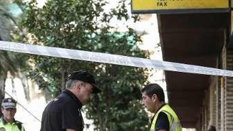 Policía y servicios fúnebres.