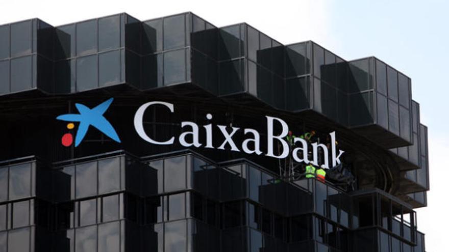 CaixaBank, la entidad española más solvente, según S&amp;P