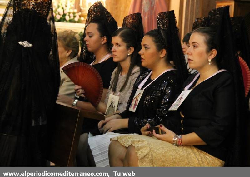 GALERÍA DE FOTOS -- Las rosarieras celebran una solemne procesión en Vila-real