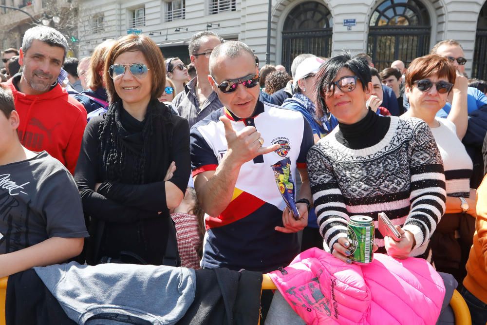 Búscate en la mascletà del 18 de marzo