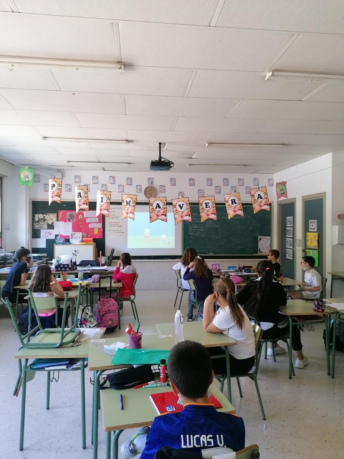 Los estudiantes trabajan la Igualdad a través del visionado de un capítulo de Peppa Pig.